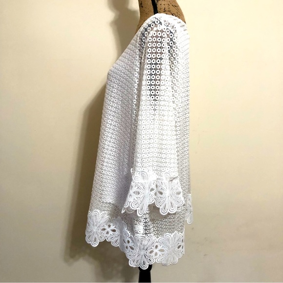EUC! Alfani White Lace Top Size 2X - Picture 3 of 10